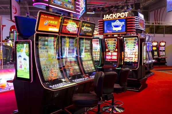 hahadewa account dashboard showing sportsbook bets and live-dealer session balance